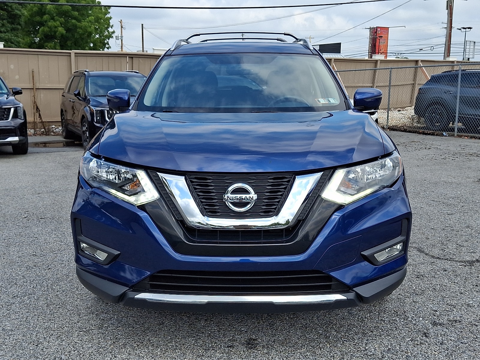 Used 2017 Nissan Rogue SV with VIN JN8AT2MV9HW016384 for sale in Lancaster, PA