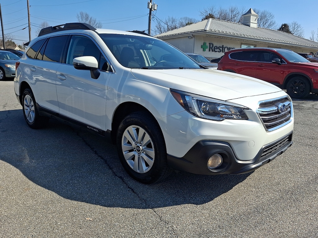 Used 2019 Subaru Outback 2.5i Premium Sport Utility
