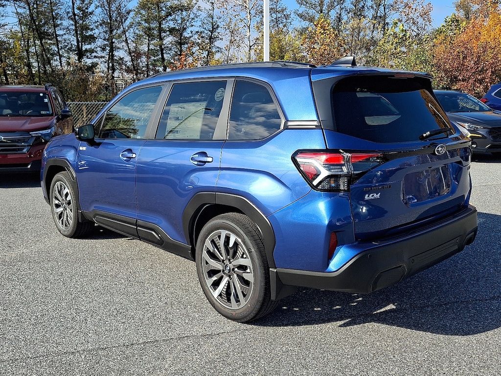 New 2025 Subaru Forester Hybrid Touring SUV