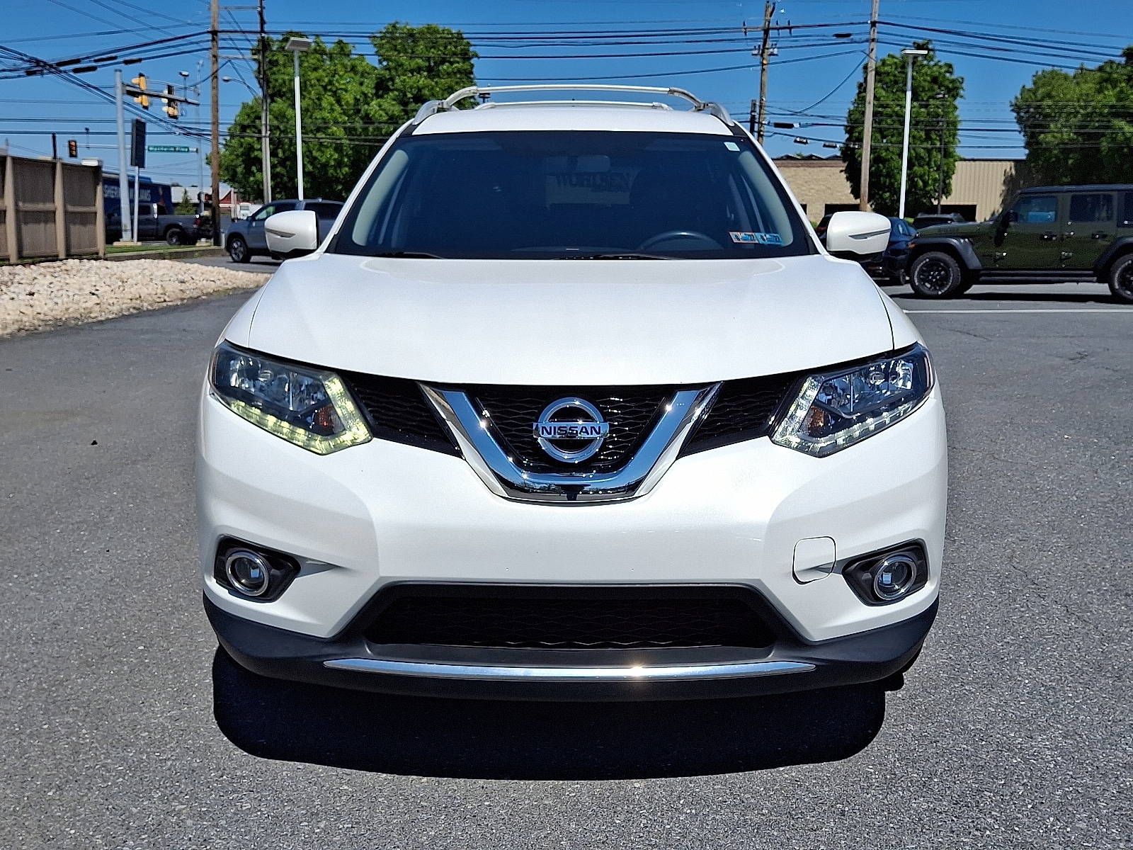 Used 2014 Nissan Rogue SL with VIN 5N1AT2MV4EC802386 for sale in Lancaster, PA