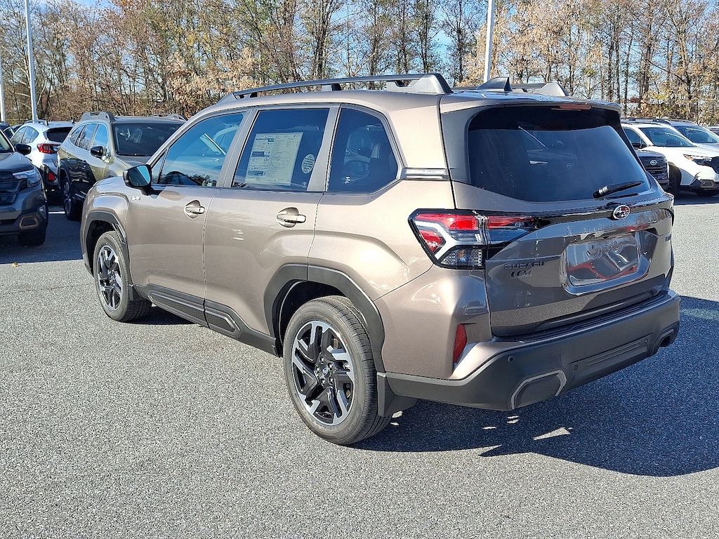 New 2025 Subaru Forester Hybrid Limited SUV