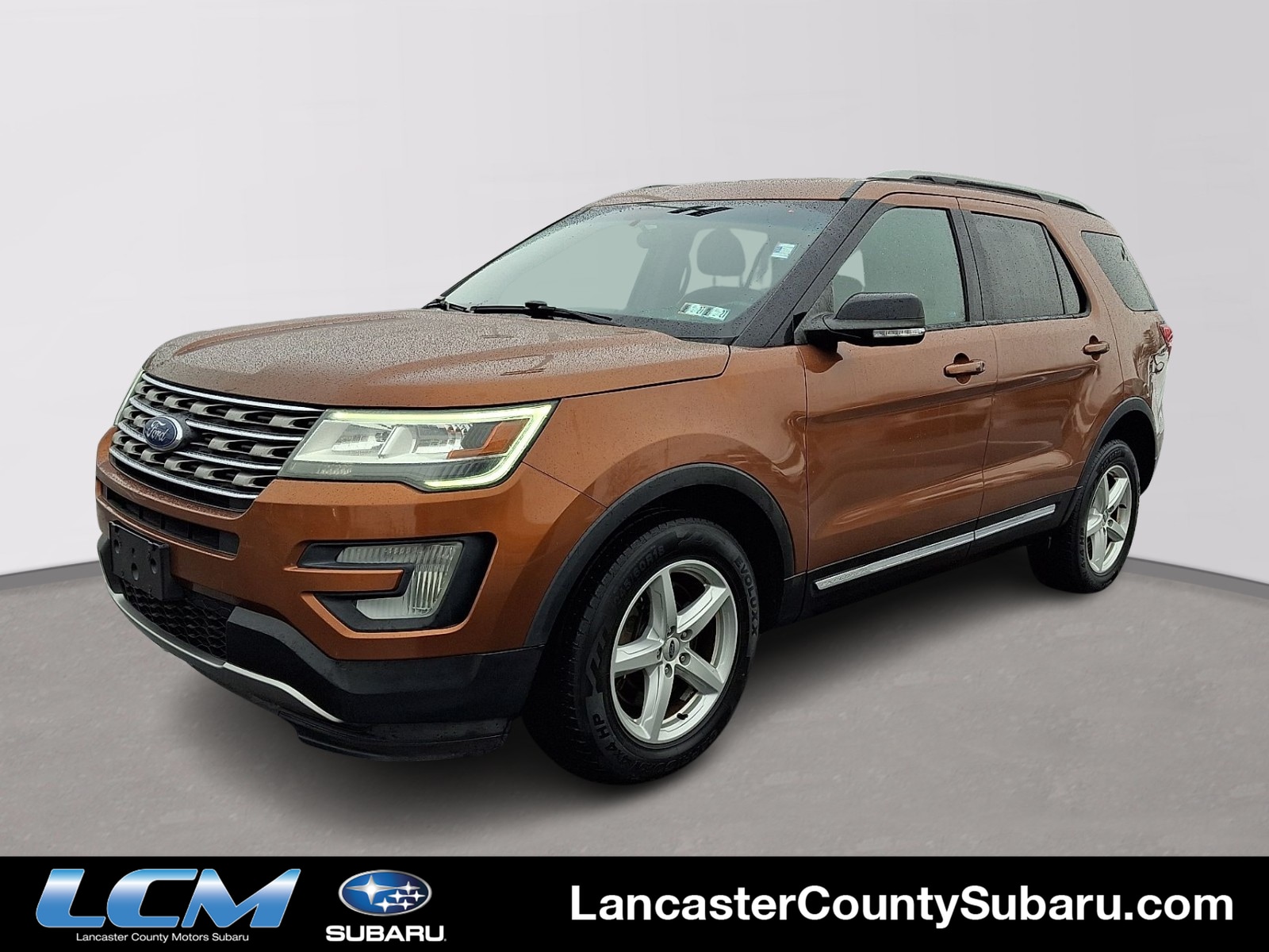 2017 Ford Explorer XLT 4WD's photo