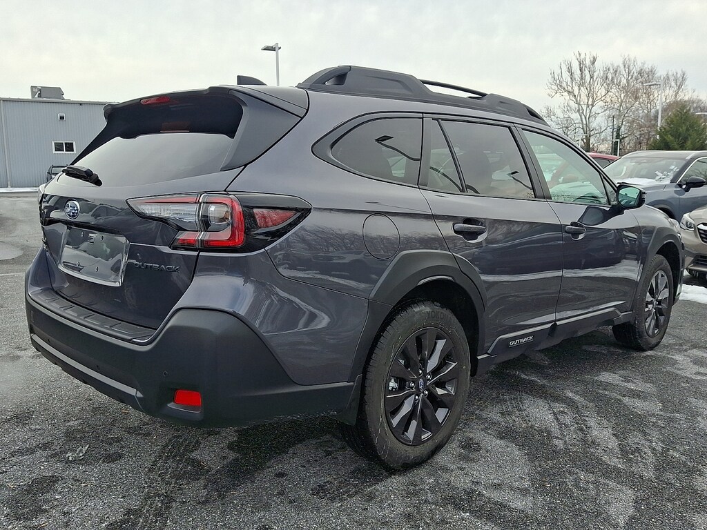 Used 2025 Subaru Outback Onyx Edition Sport Utility