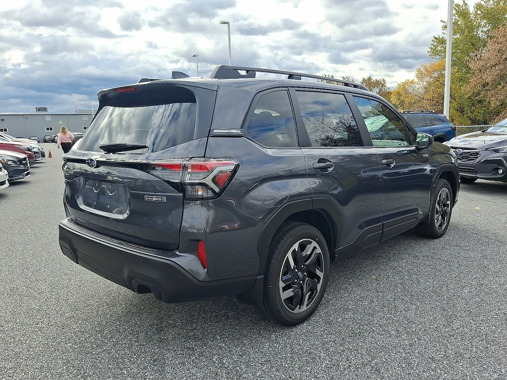 New 2025 Subaru Forester Hybrid Premium SUV