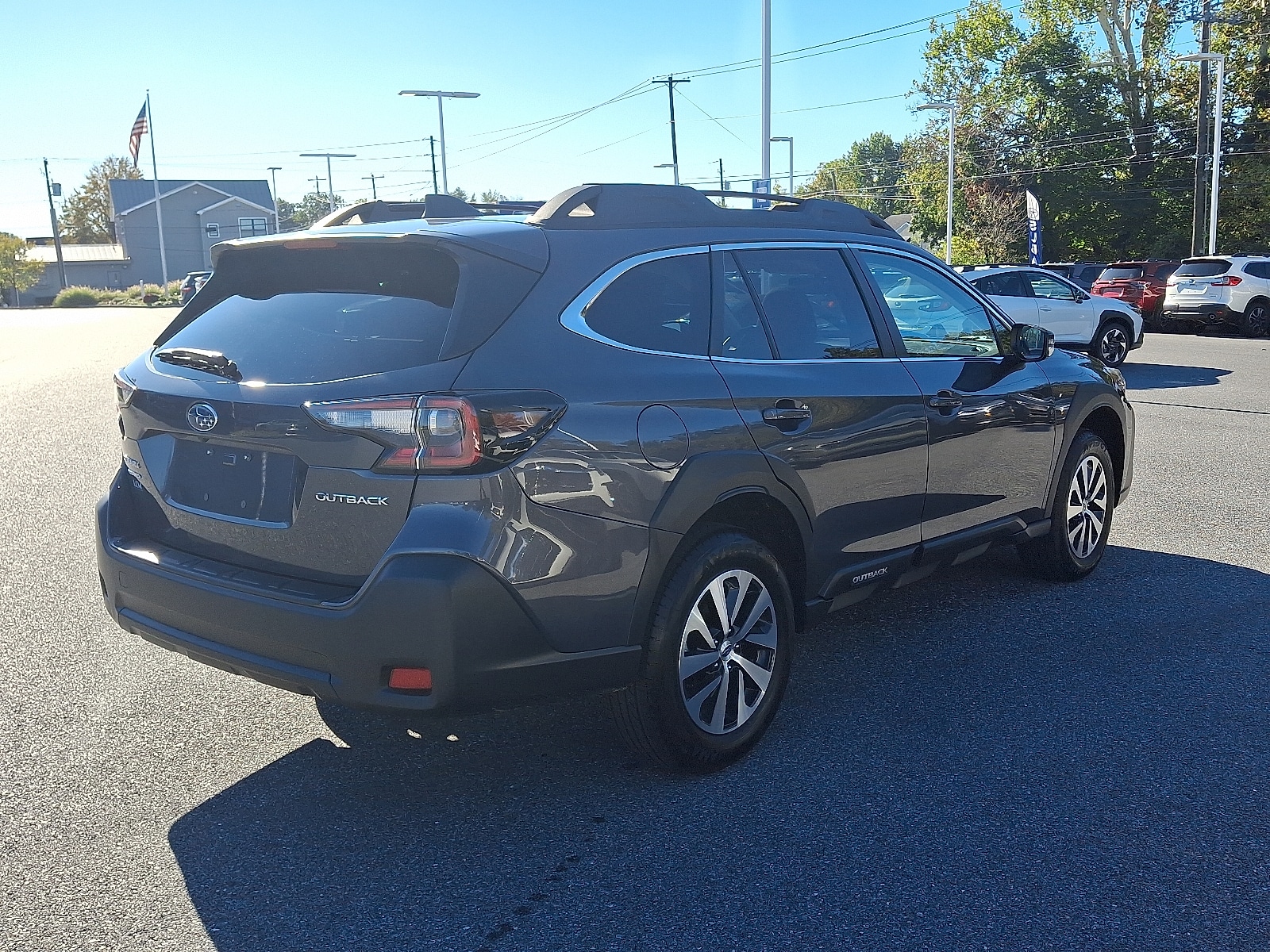 2025 Subaru Outback Premium photo 4