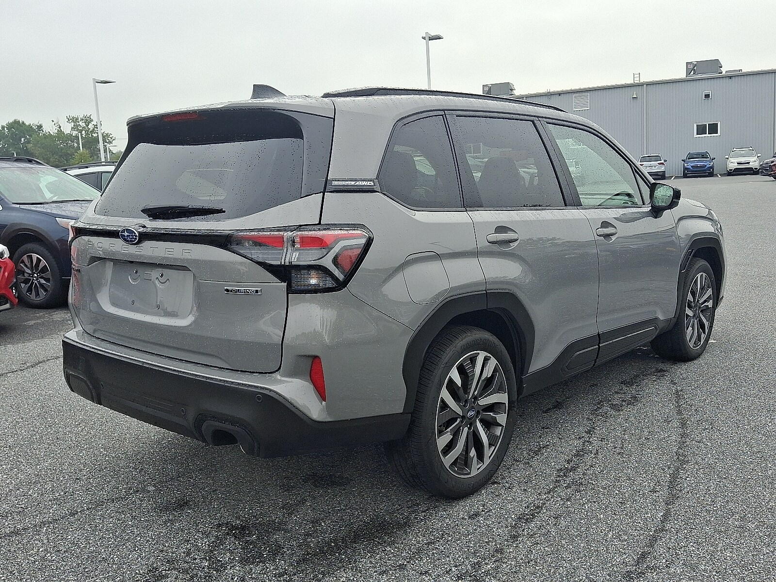 2025 Subaru Forester Touring photo 3