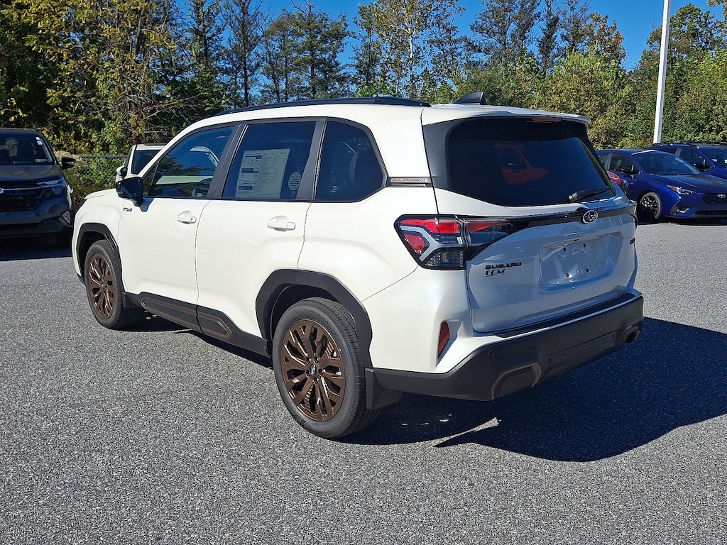 New 2025 Subaru Forester Hybrid Sport SUV