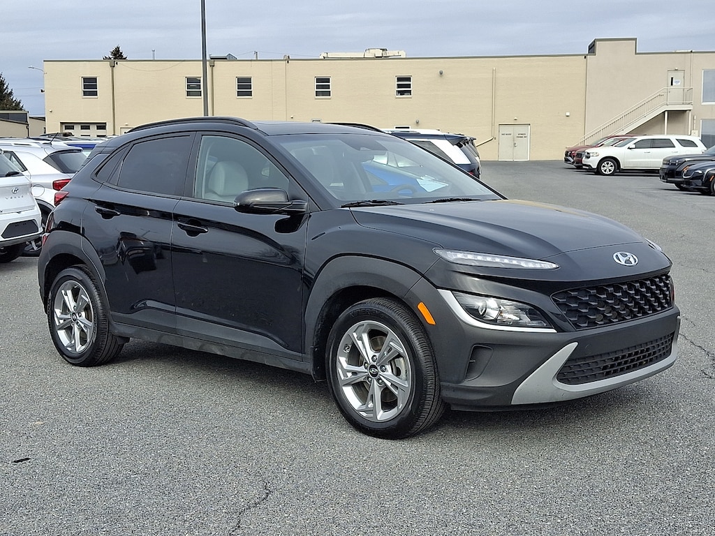 Used 2023 Hyundai Kona SEL Sport Utility