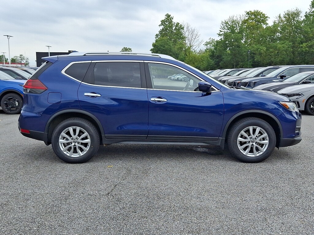 Used 2019 Nissan Rogue SV Sport Utility
