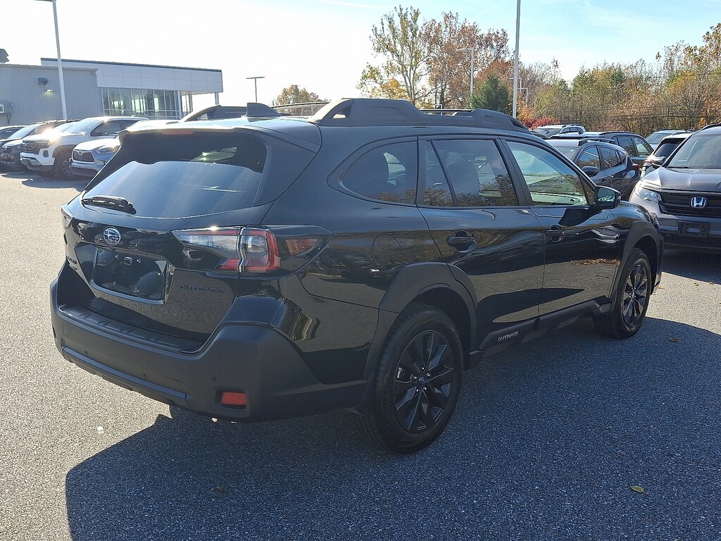 Used 2025 Subaru Outback Onyx Edition Sport Utility