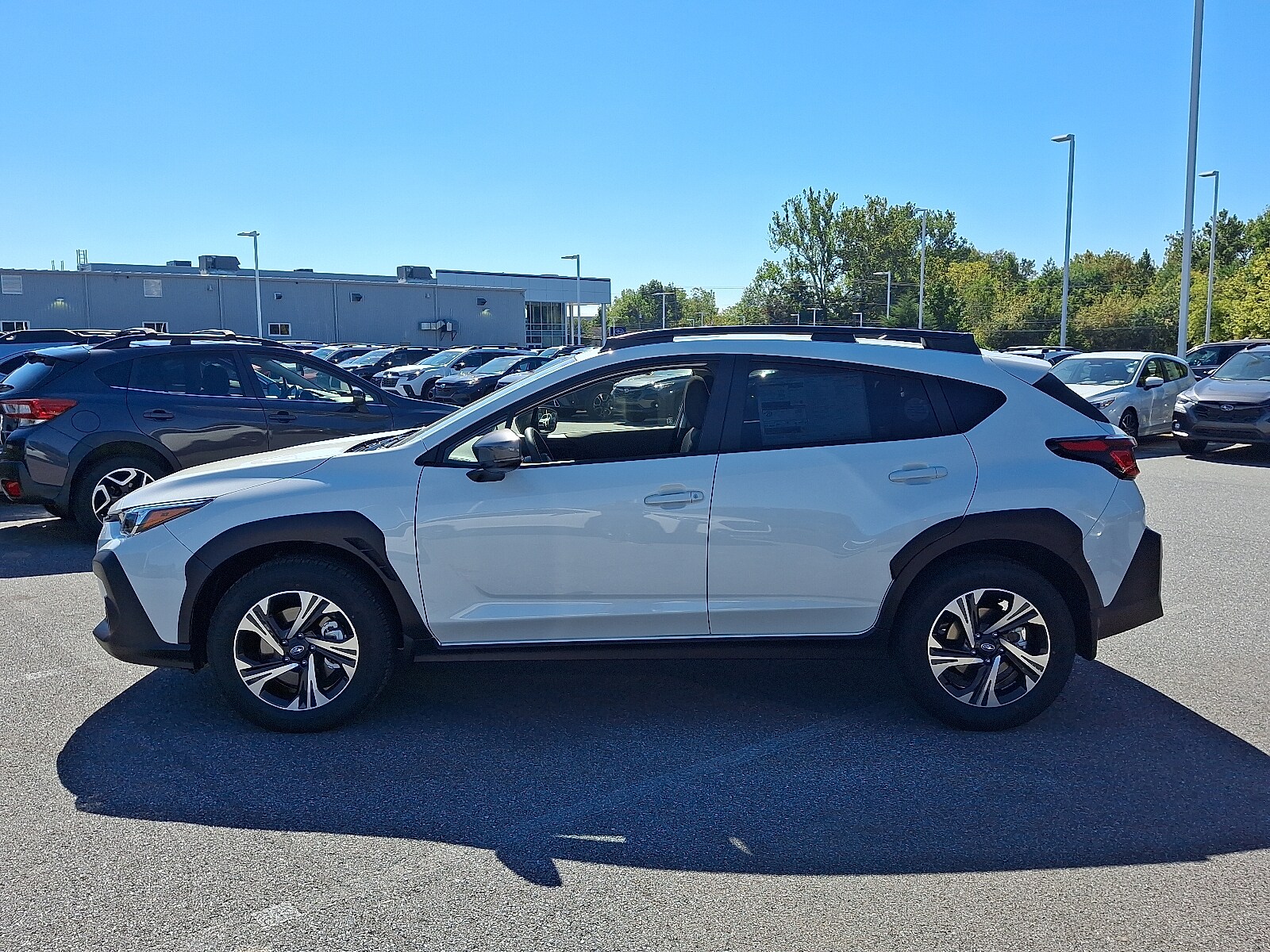 2025 Subaru Crosstrek Premium photo 4