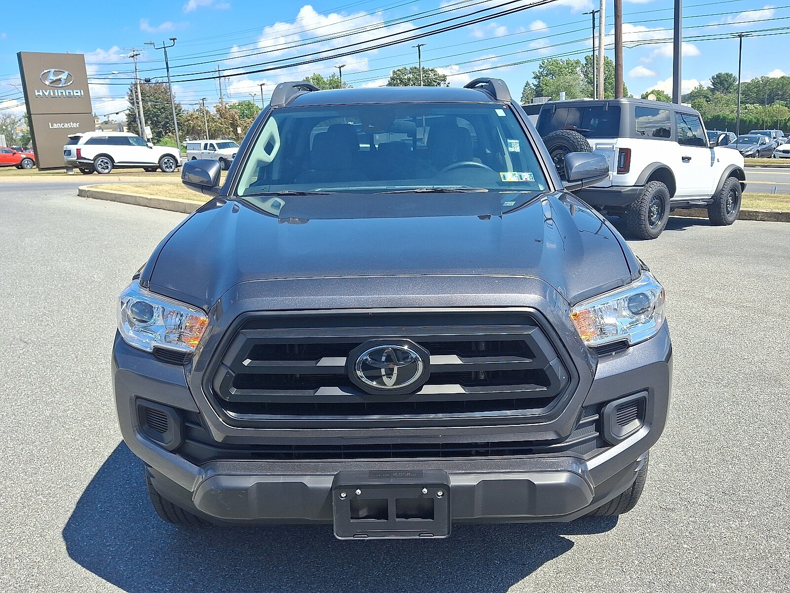 2023 Toyota Tacoma SR V6 Double Cab photo 2