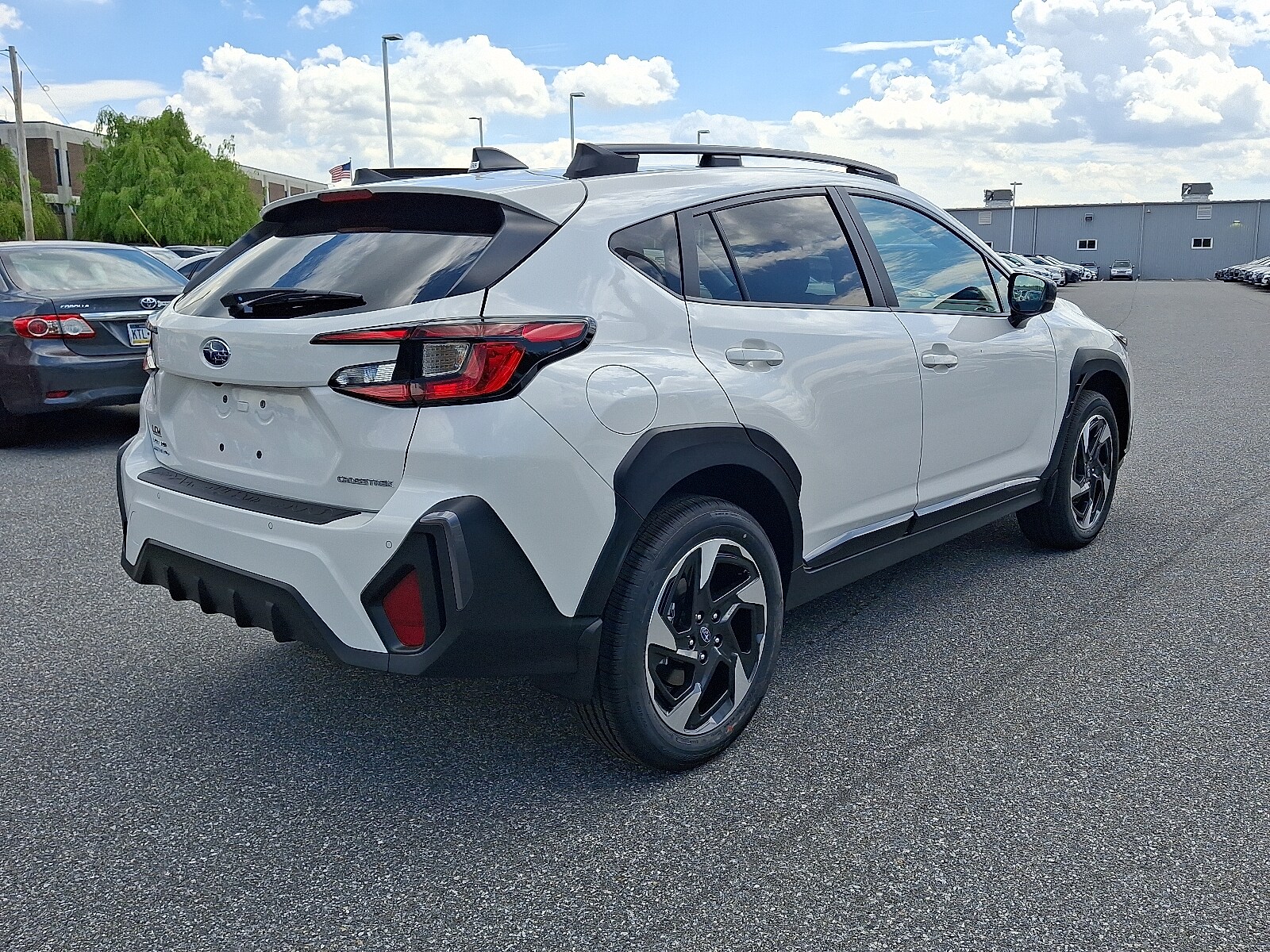 2025 Subaru Crosstrek Limited photo 3