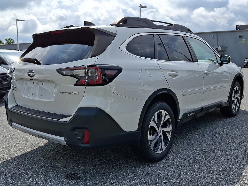 Used 2022 Subaru Outback Limited Sport Utility