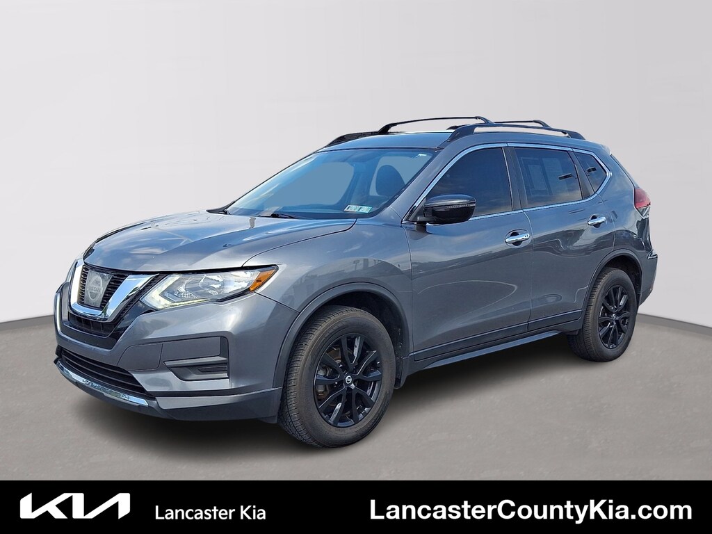 Used 2017 Nissan Rogue SV Sport Utility