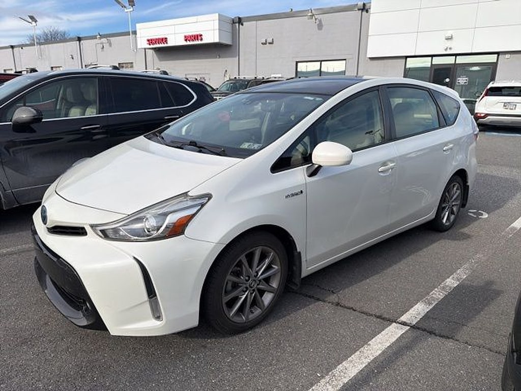Used 2016 Toyota Prius v Station Wagon