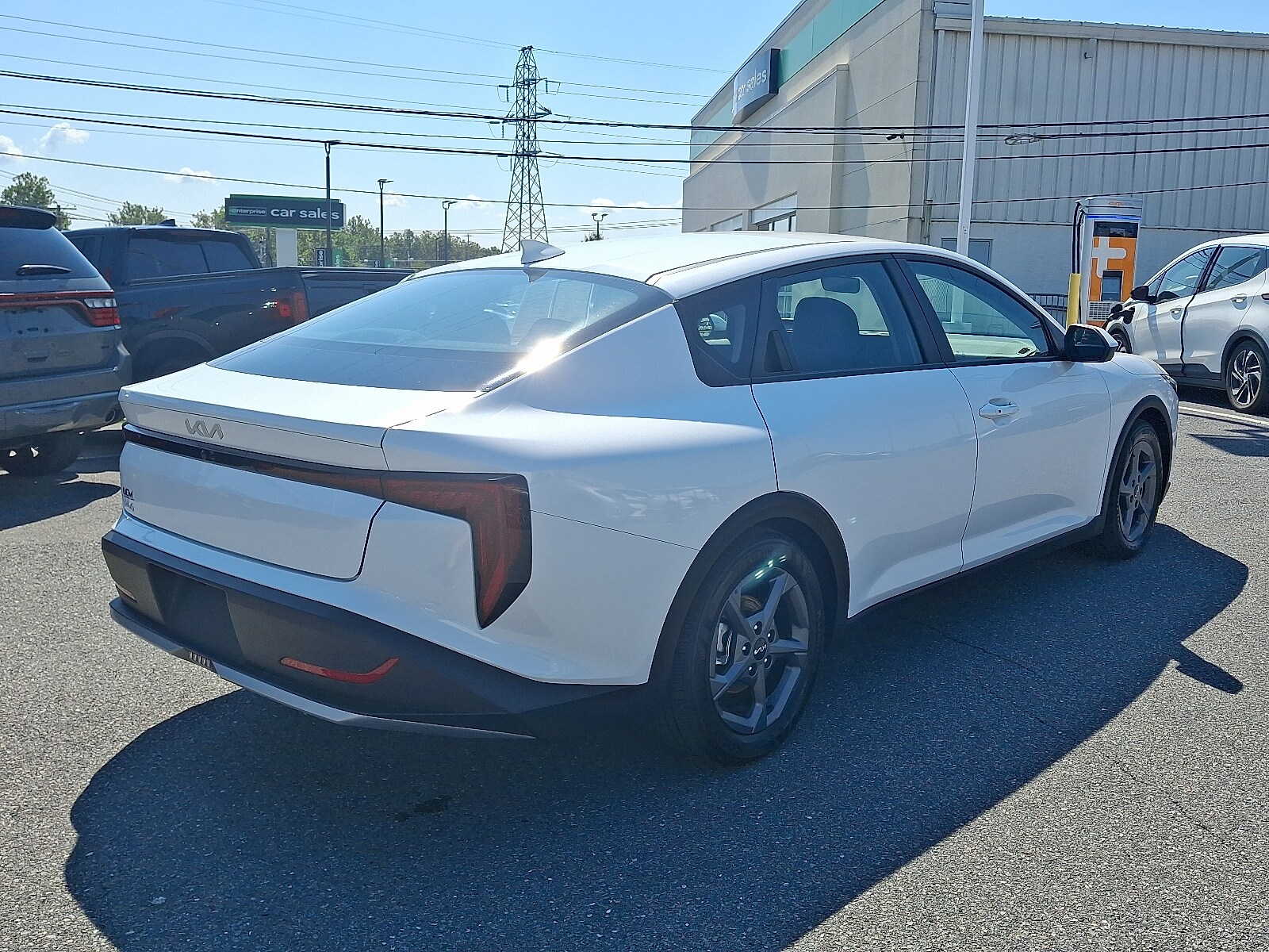 2025 Kia K4 LXS photo 4