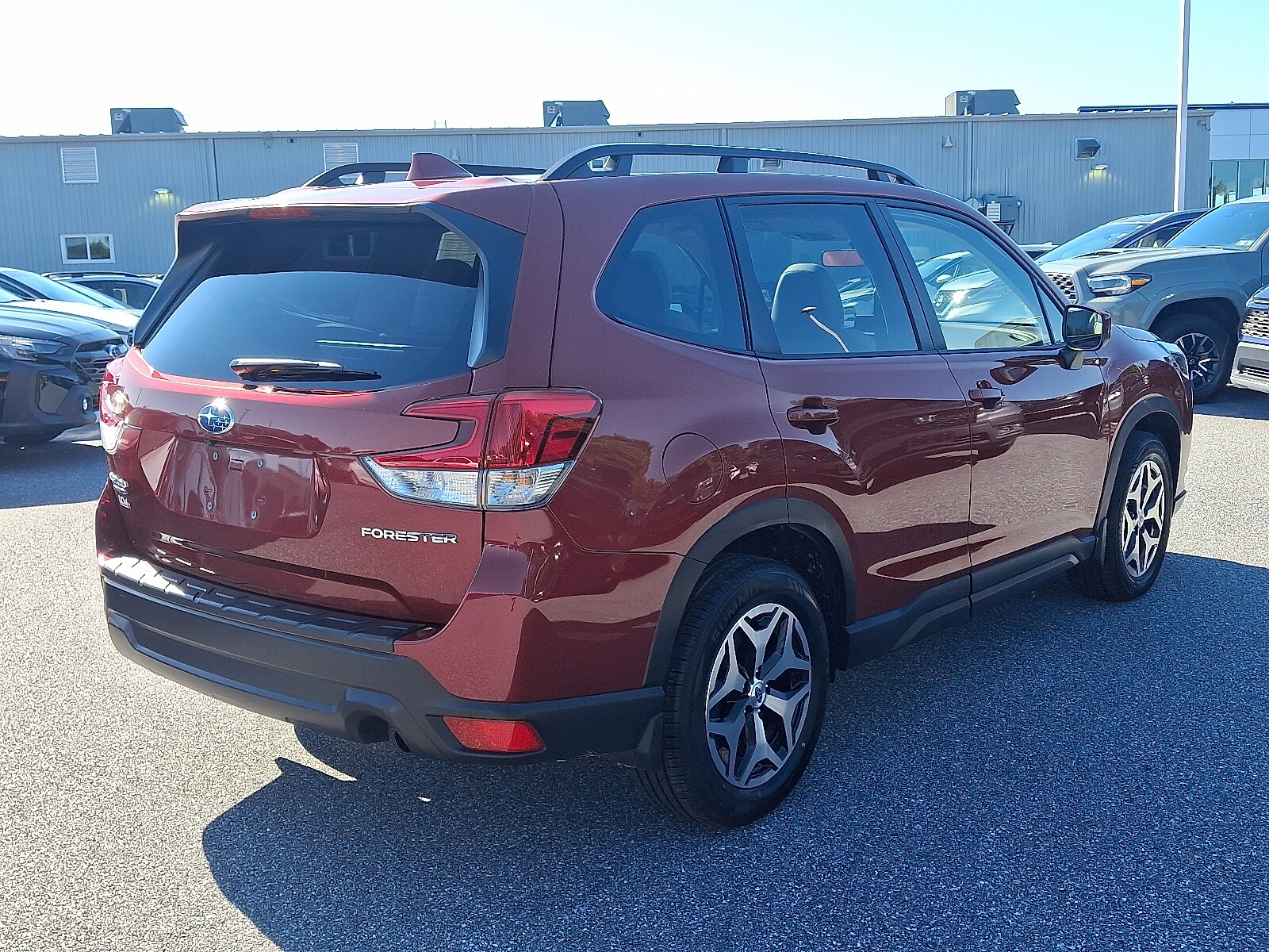 2023 Subaru Forester Premium photo 4
