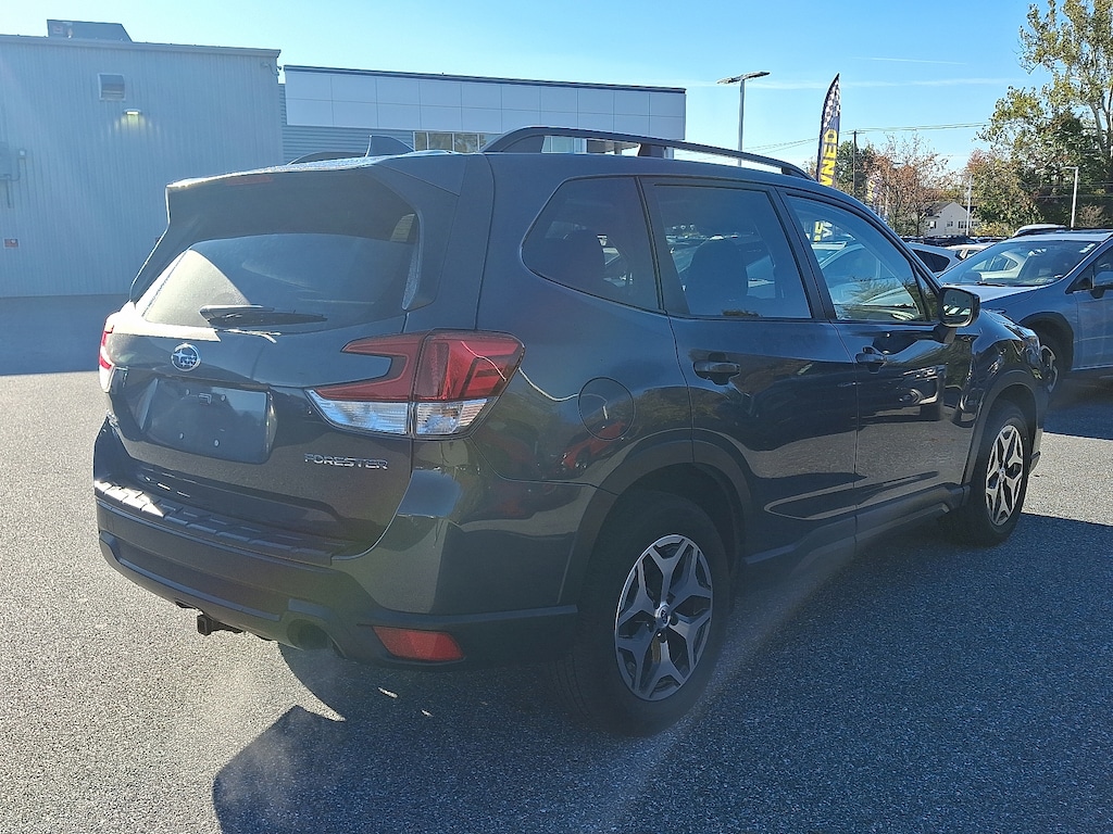 Used 2021 Subaru Forester Premium Sport Utility