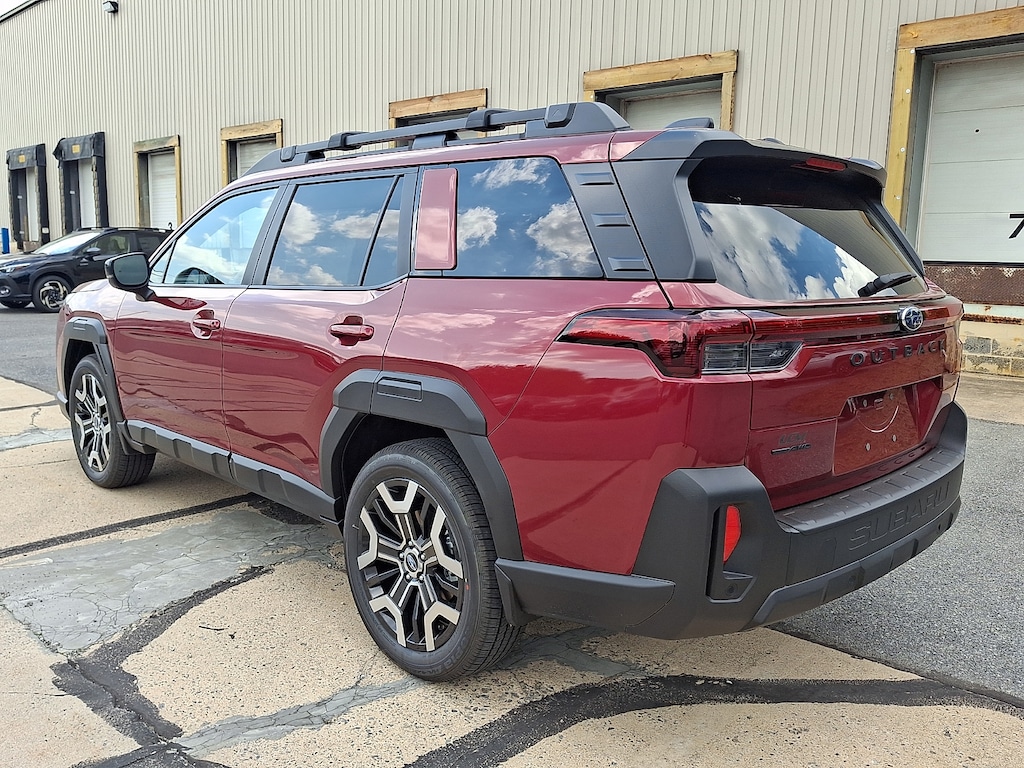 New 2026 Subaru Outback Touring XT SUV