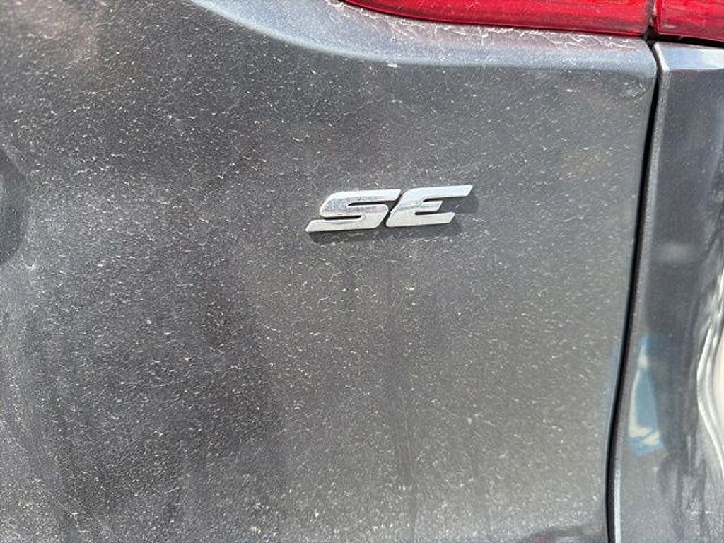 Used 2015 Ford Escape SE Sport Utility