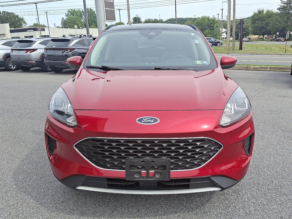 Used 2020 Ford Escape SE Sport Utility