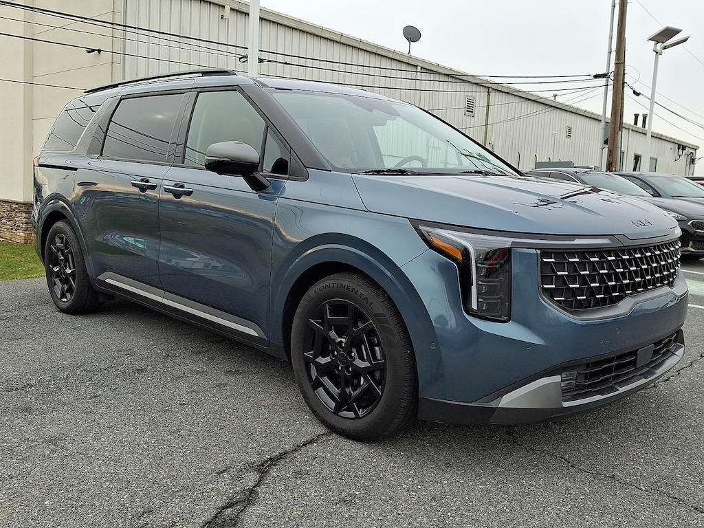 Certified 2025 Kia Carnival MPV SX Prestige Passenger Van