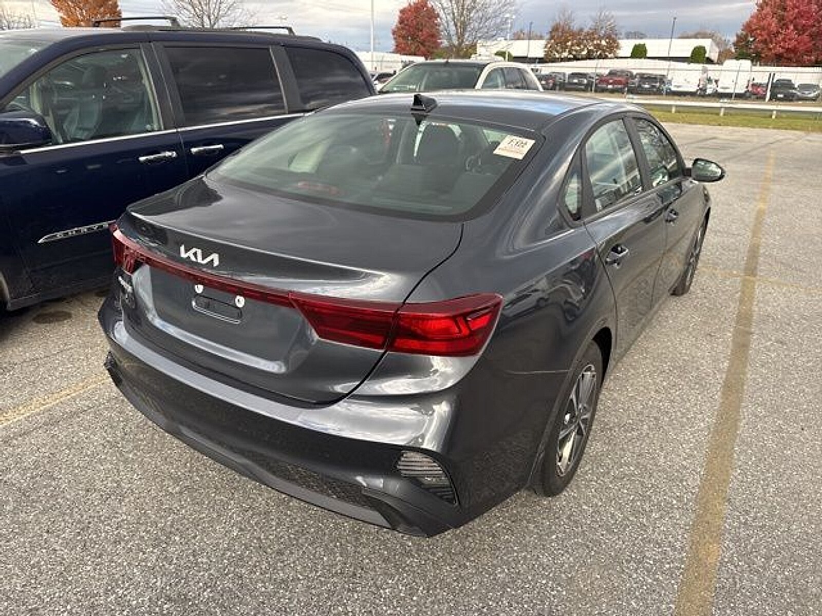 2023 Kia Forte LXS photo 4