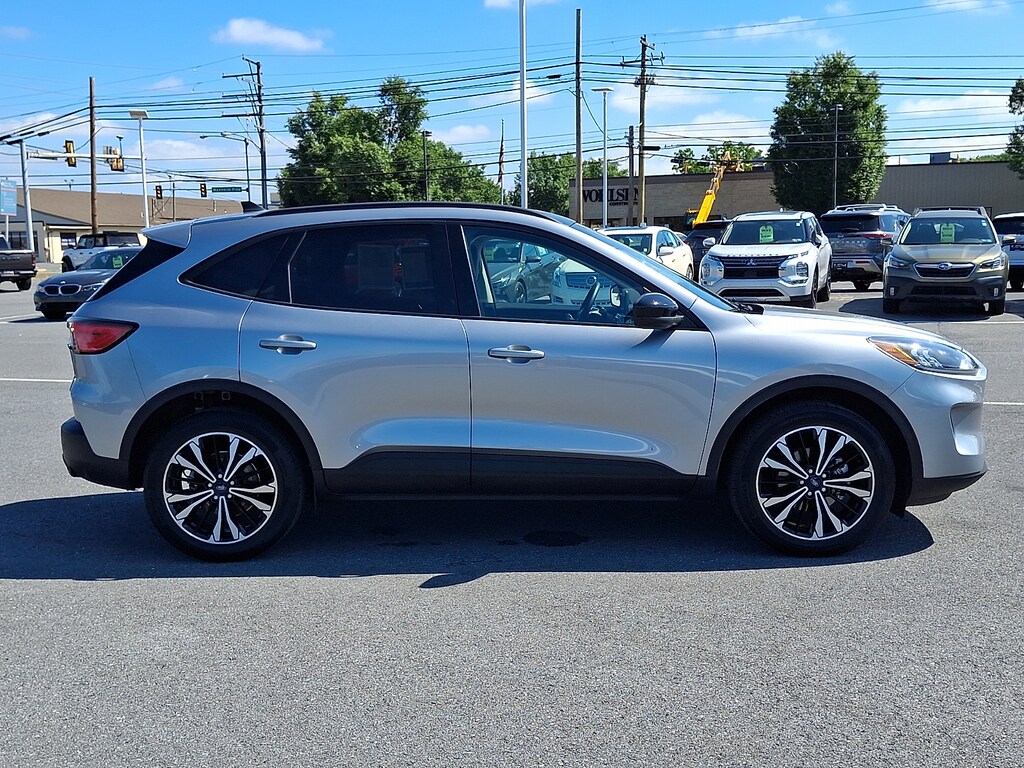 Used 2022 Ford Escape SEL Sport Utility