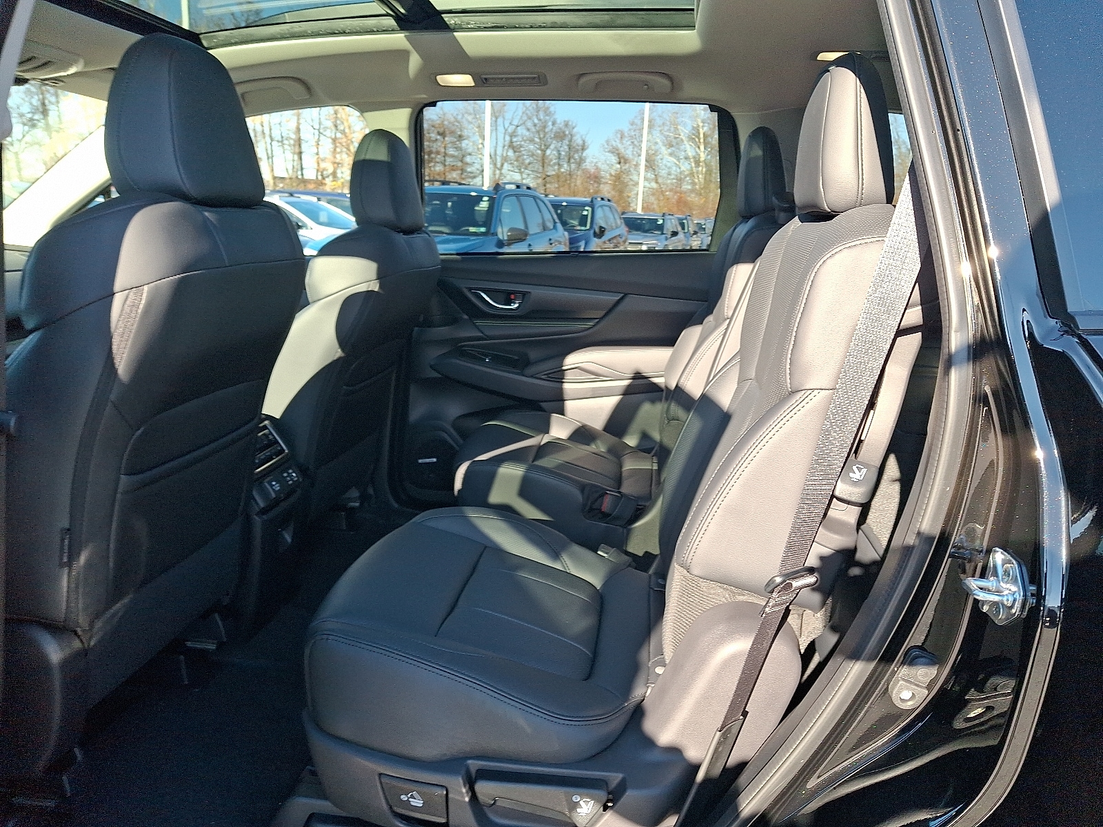 2026 Subaru Ascent Onyx Edition-Touring - Photo 6