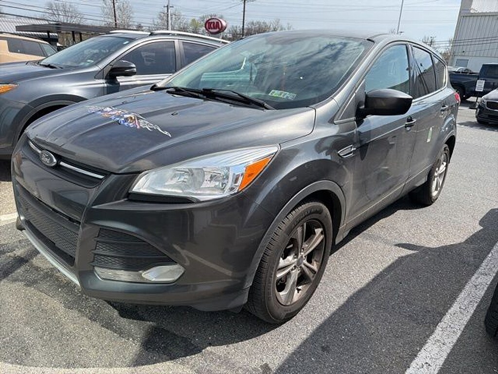 Used 2015 Ford Escape SE Sport Utility