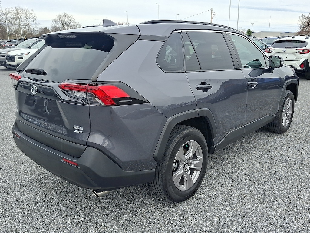 Used 2022 Toyota RAV4 XLE Sport Utility