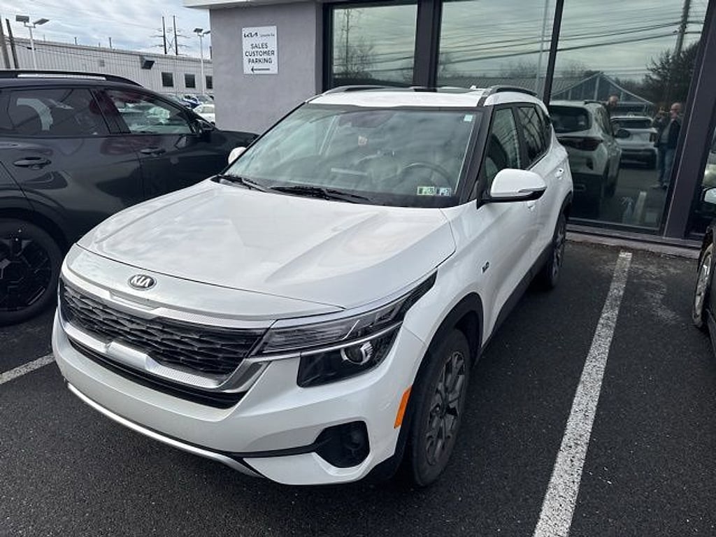 Used 2021 Kia Seltos EX Sport Utility