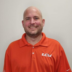 Staff member Alan Newmaster from 633bed091590