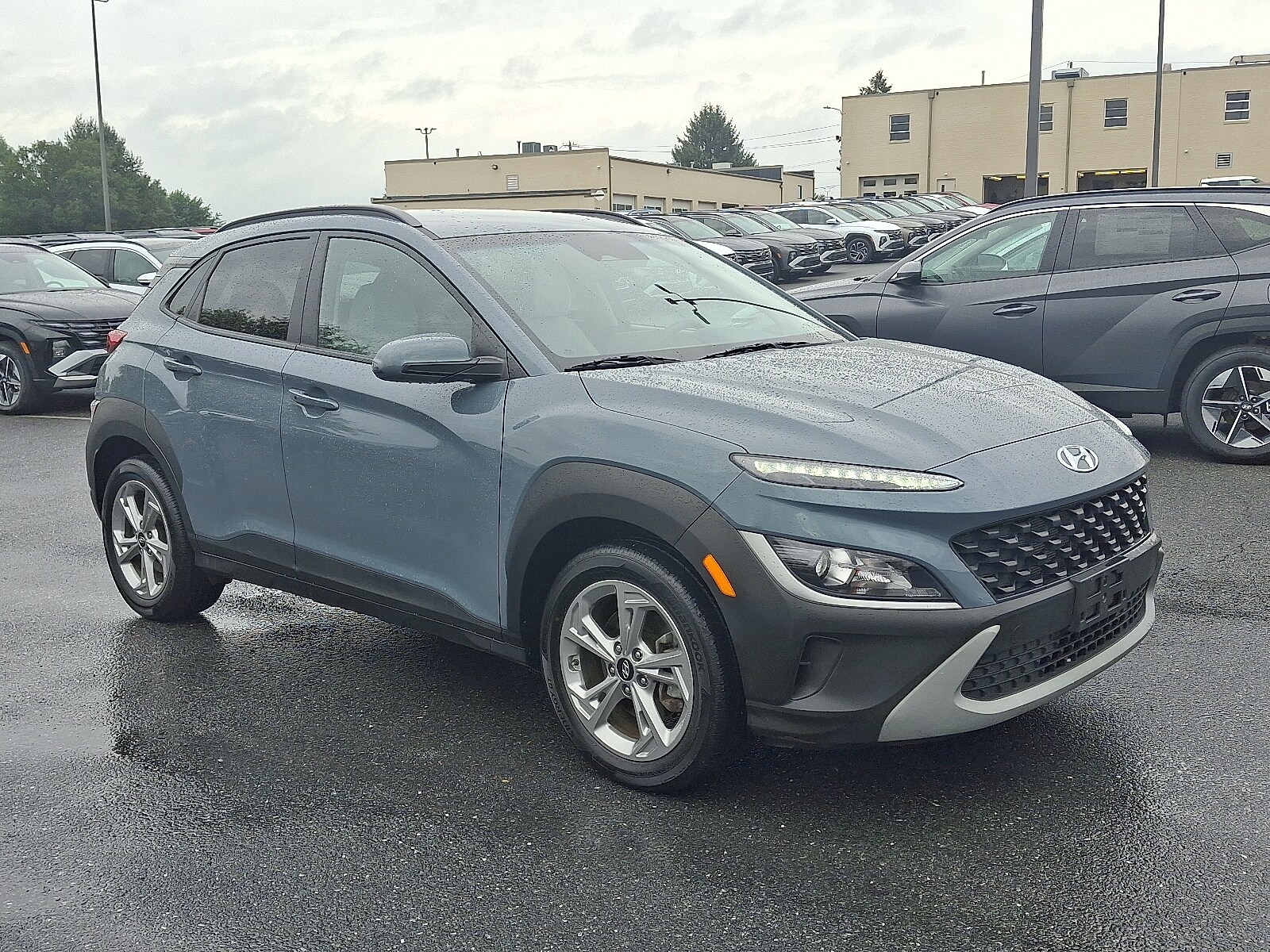 2023 Hyundai Kona SEL photo 3