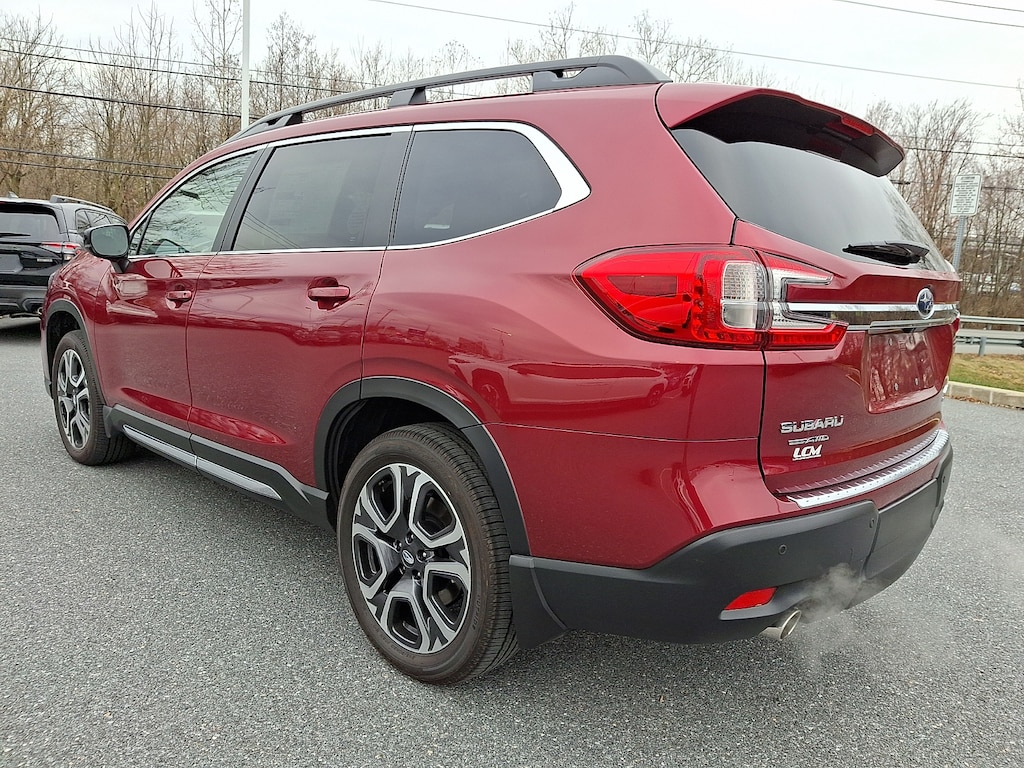 New 2025 Subaru Ascent Limited 7-Passenger SUV