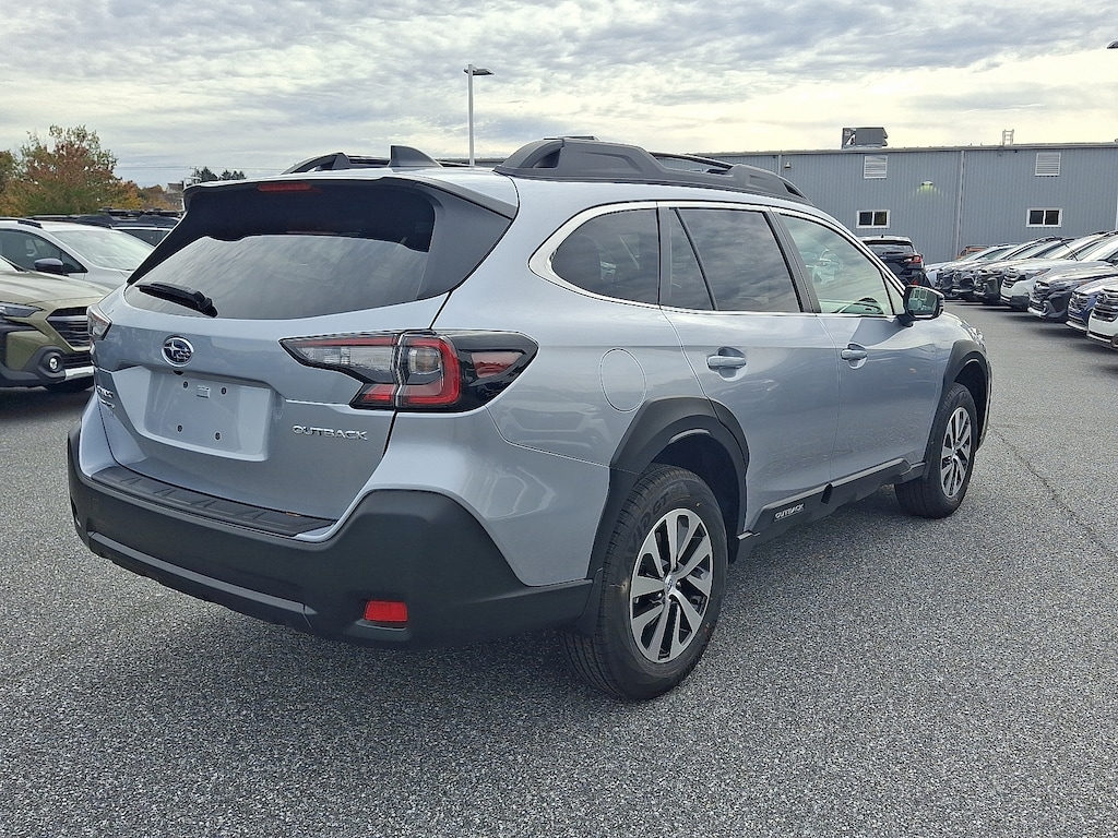 New 2025 Subaru Outback Premium SUV