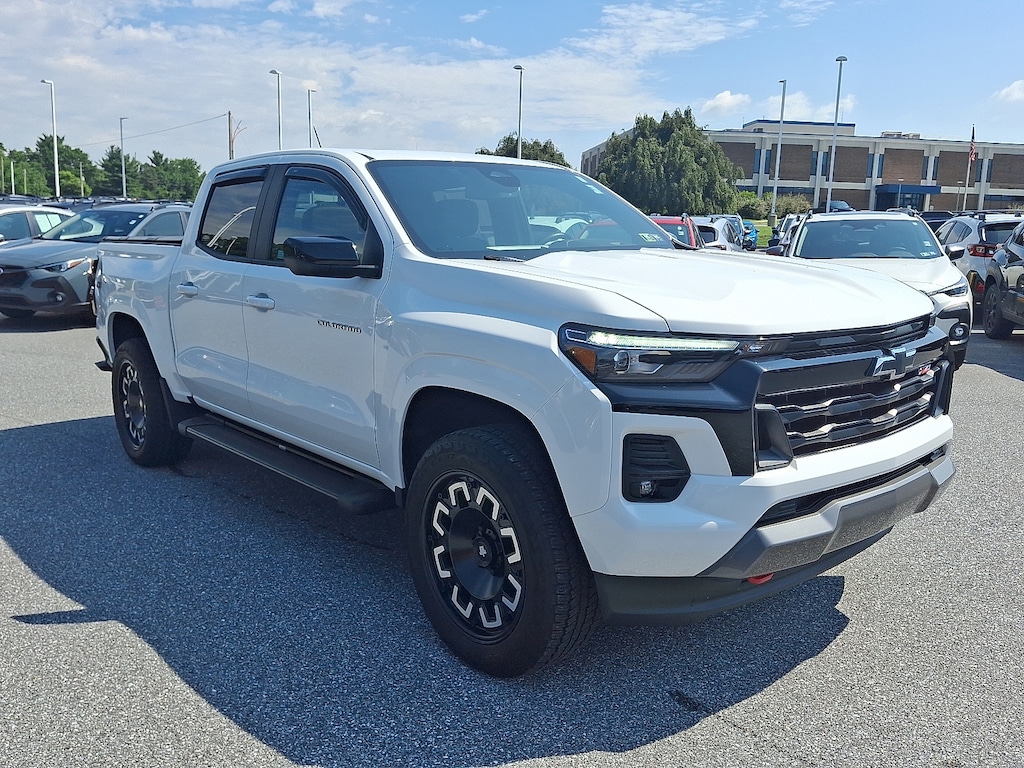Used 2023 Chevrolet Colorado 4WD Crew Cab Short Box Z71 Crew Cab