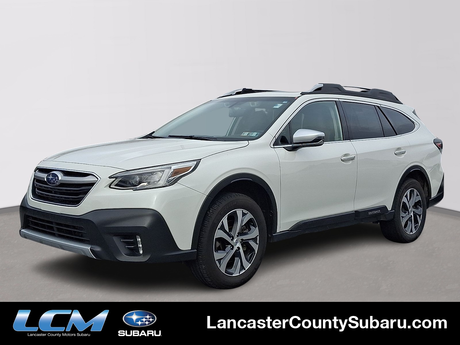 2022 Subaru Outback Touring's photo