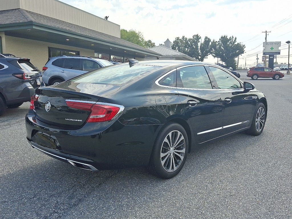 Used 2017 Buick Lacrosse Essence Sedan