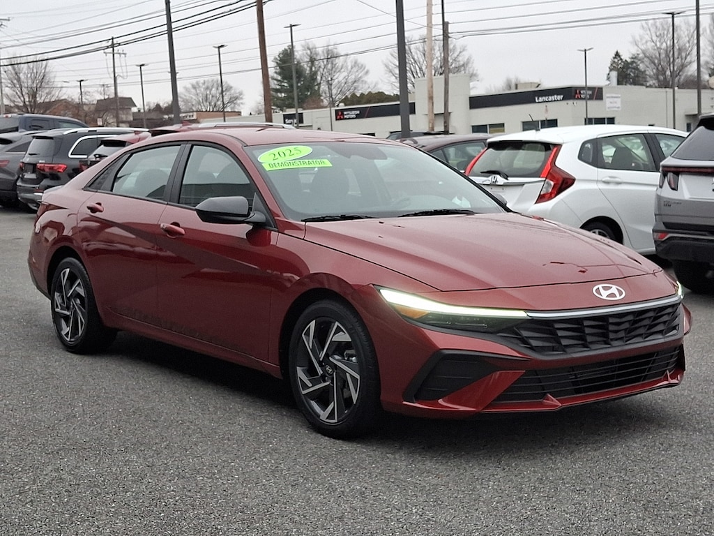 Certified 2025 Hyundai Elantra SEL Sport Sedan
