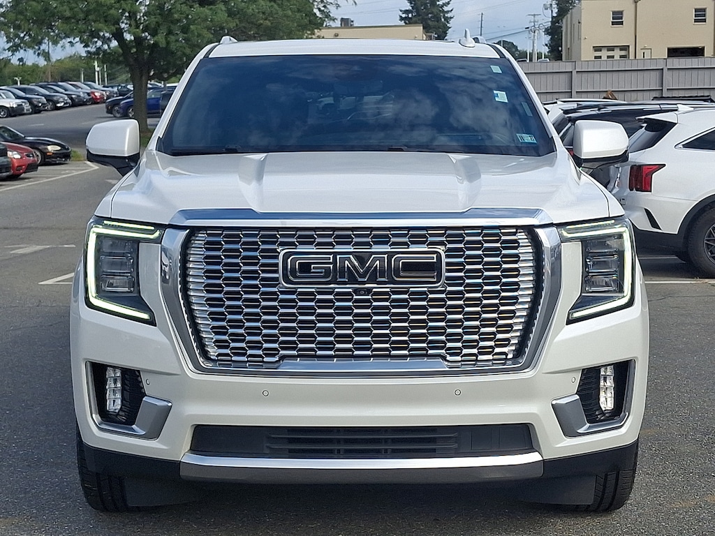 Used 2023 GMC Yukon XL 4WD Denali Sport Utility