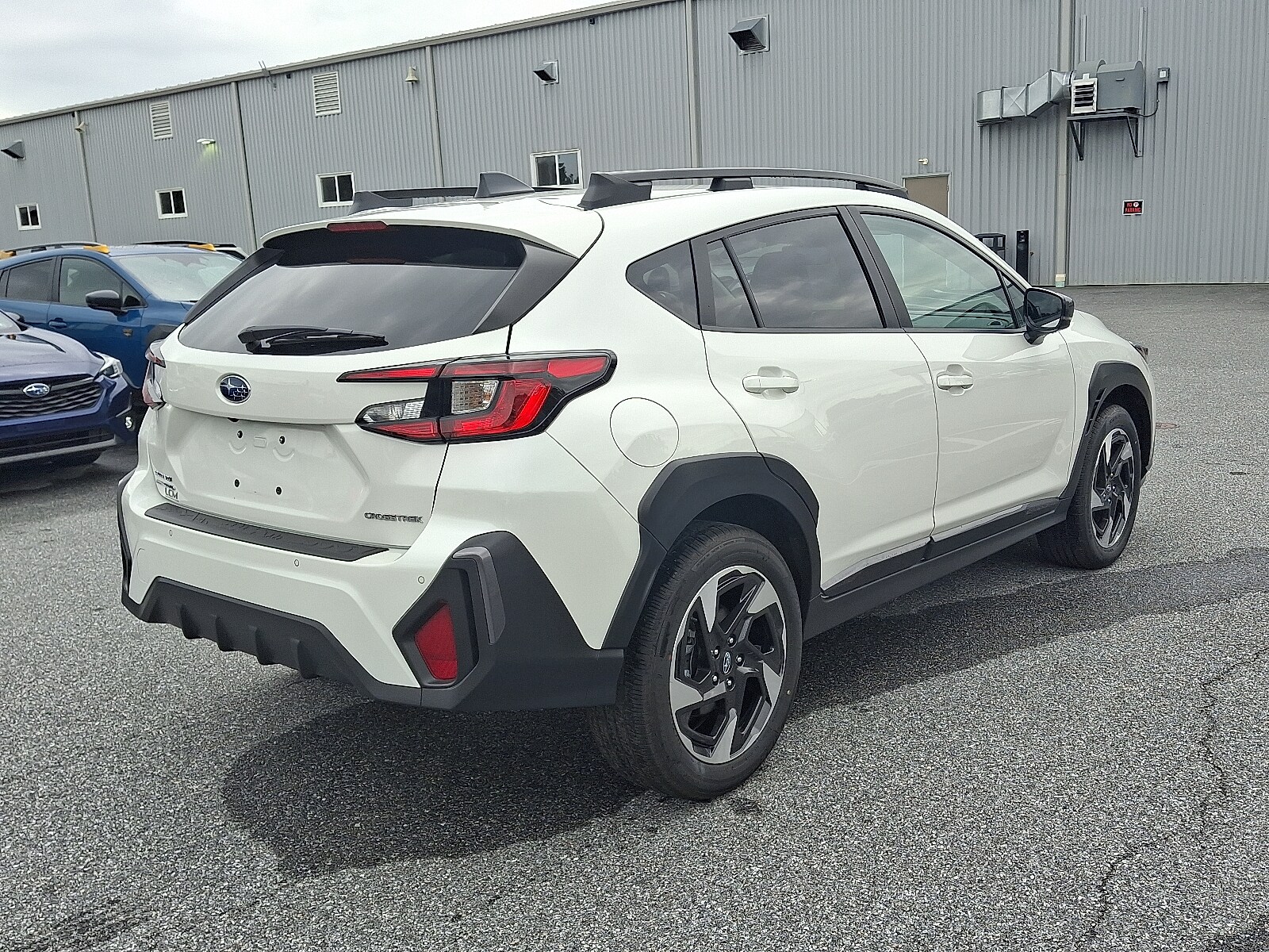 2025 Subaru Crosstrek Limited photo 4