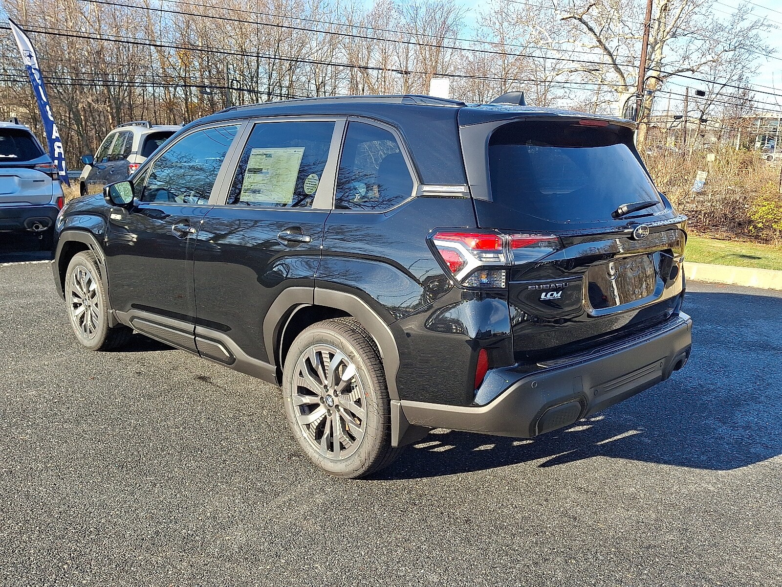 2025 Subaru Forester Touring photo 4