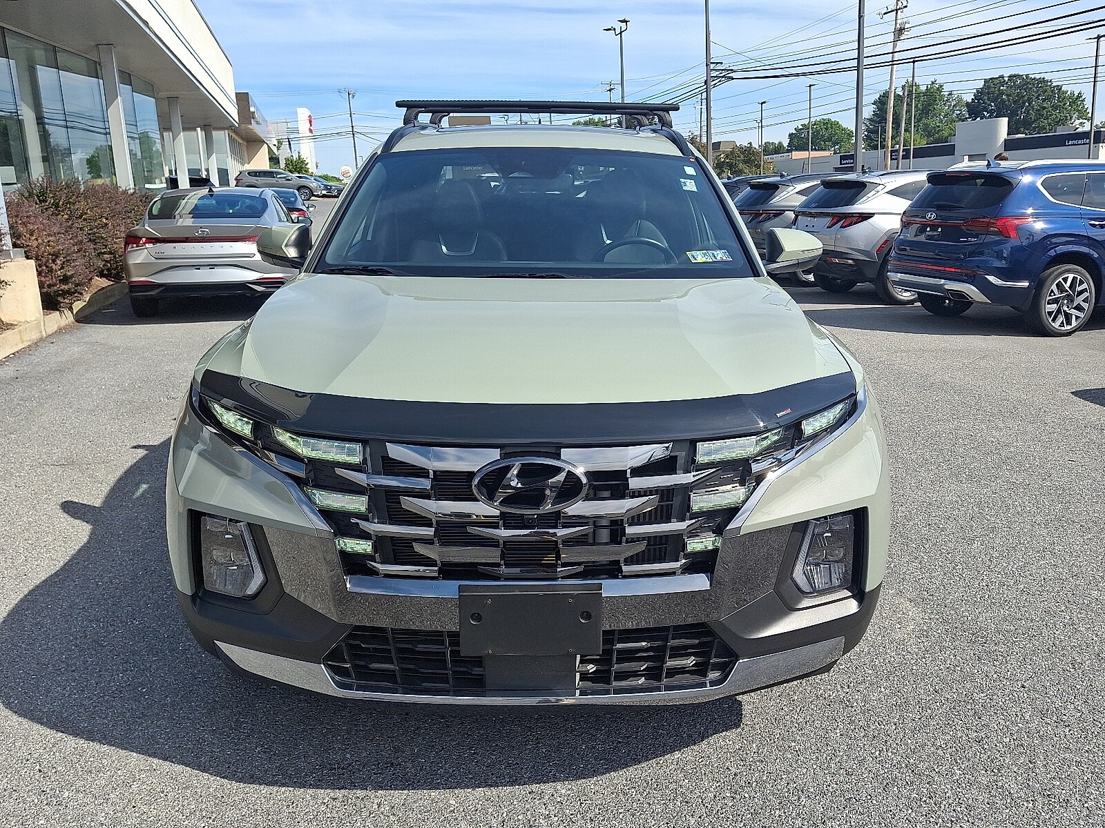 2023 Hyundai Santa Cruz Limited photo 2
