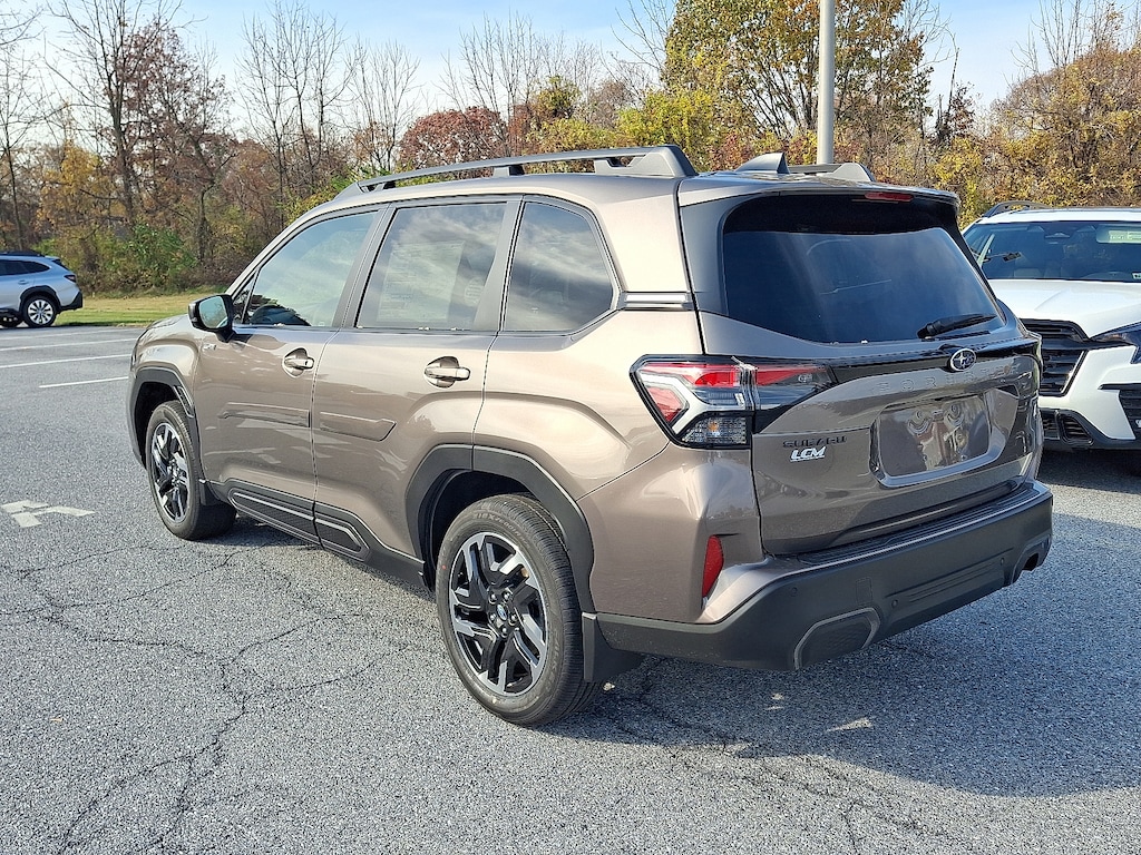 New 2025 Subaru Forester Hybrid Limited SUV