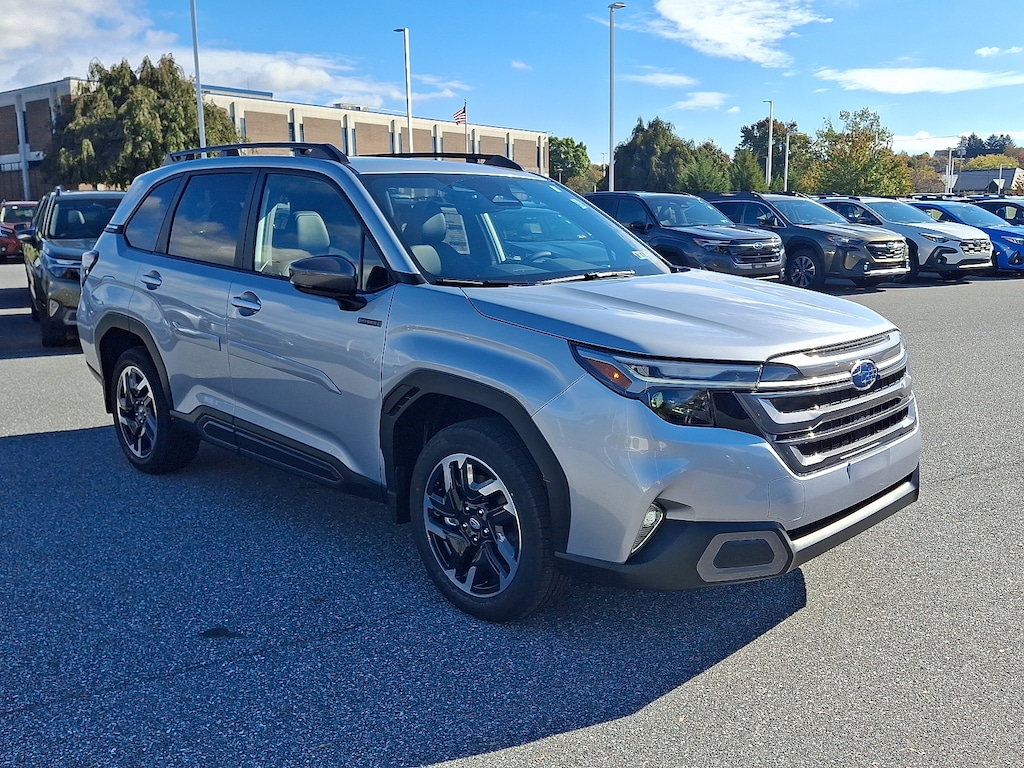 New 2025 Subaru Forester Hybrid Limited SUV