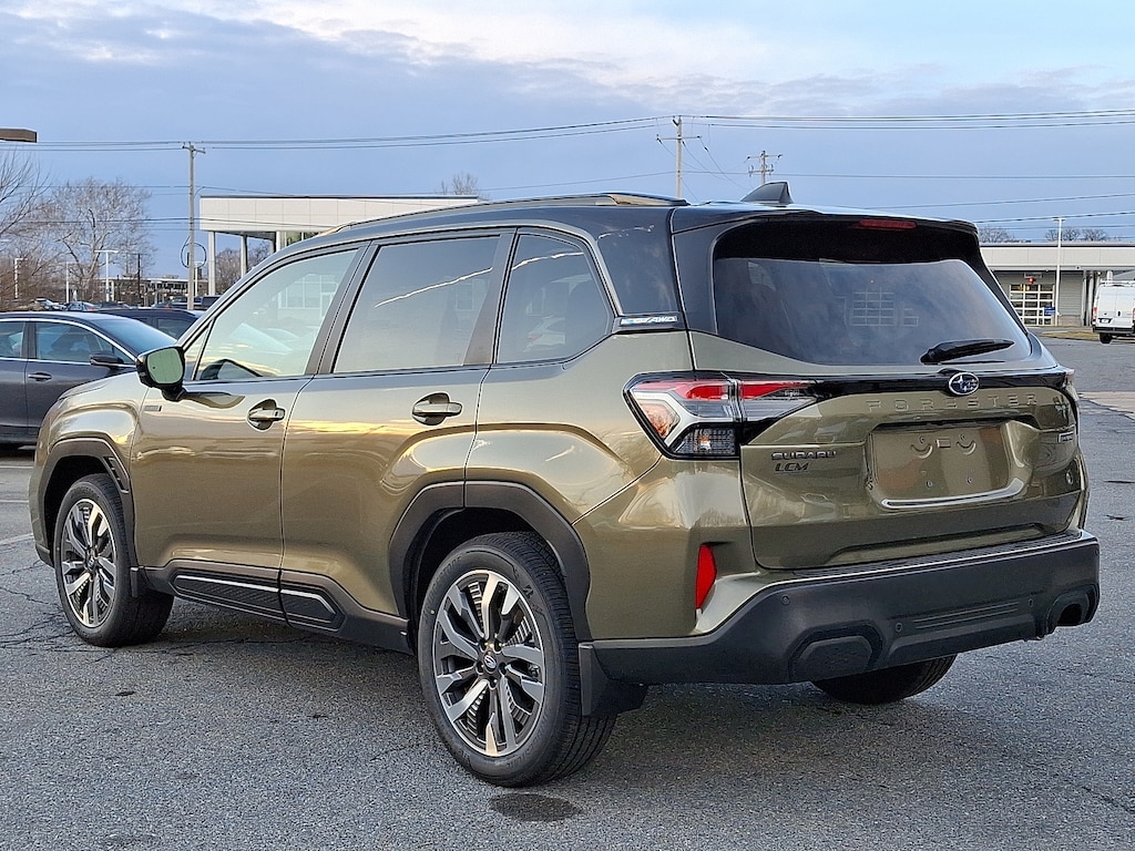 New 2025 Subaru Forester Touring Hybrid SUV