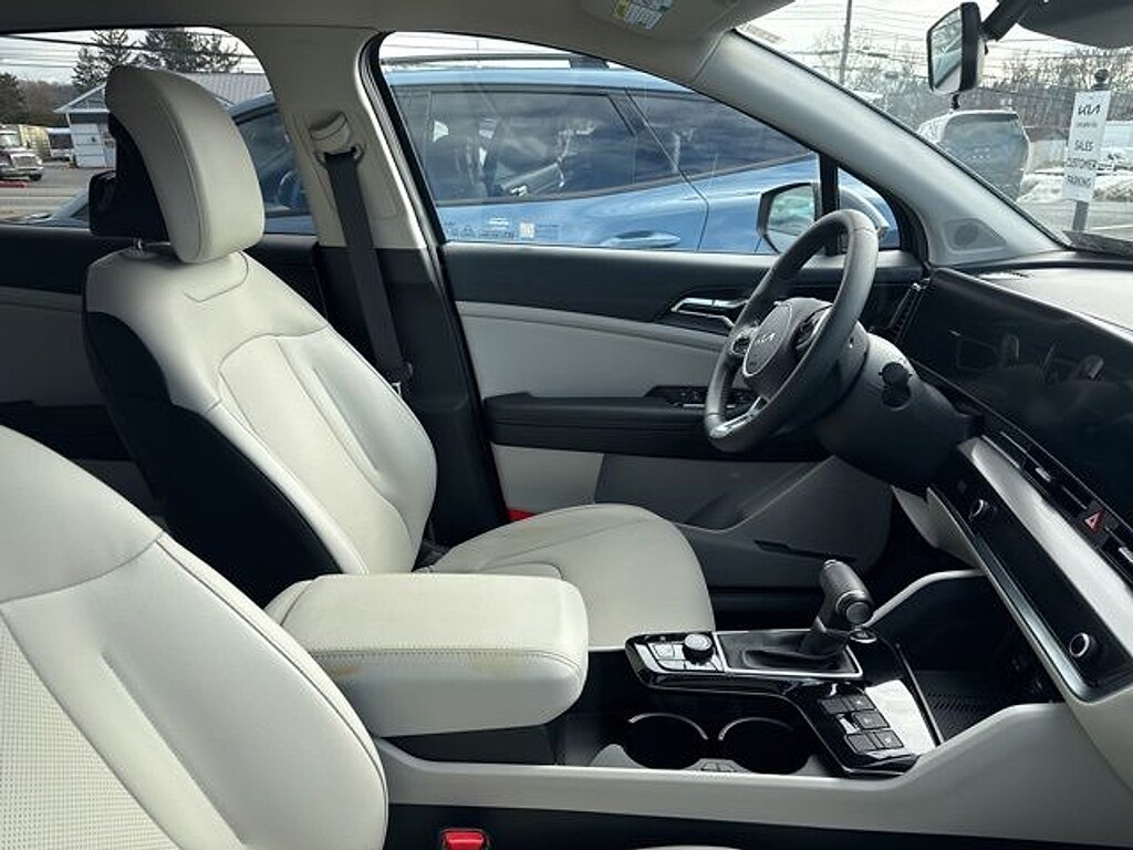 Certified 2023 Kia Sportage EX Sport Utility