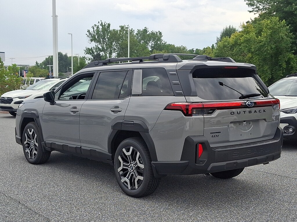New 2026 Subaru Outback Touring XT SUV